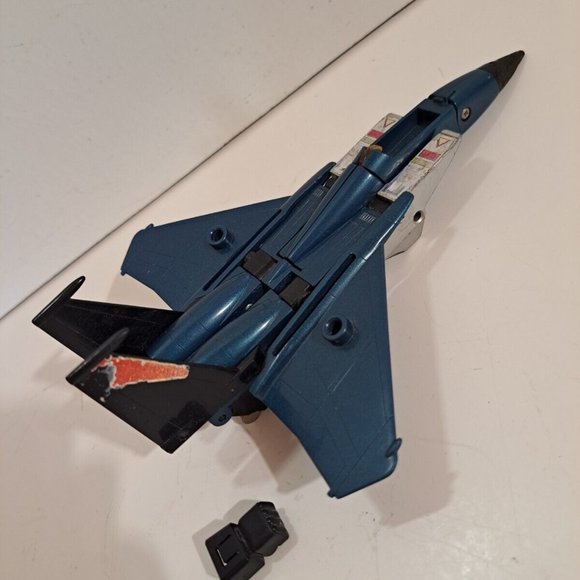 Hasbro/Takara Transformers G1 Thundercracker Decepticon Jet Action Figure (Read) - Picture 3 of 6